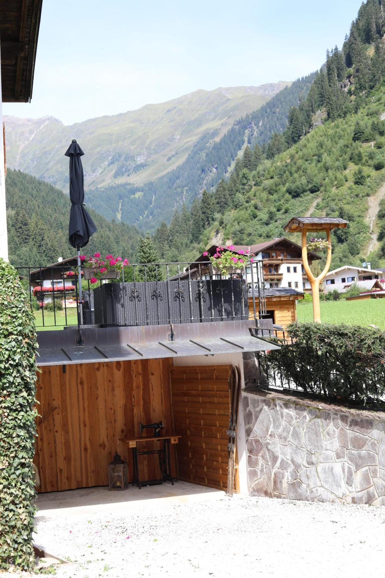 Appartement Berghaus Martin à Neustift im Stubaital Extérieur photo